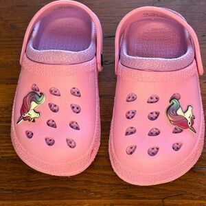Kids Pink Unicorn “croc like” Clog Sandals.  EUC child’s size 9